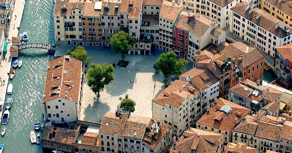 Ca Farnese Leilighet Venezia Eksteriør bilde